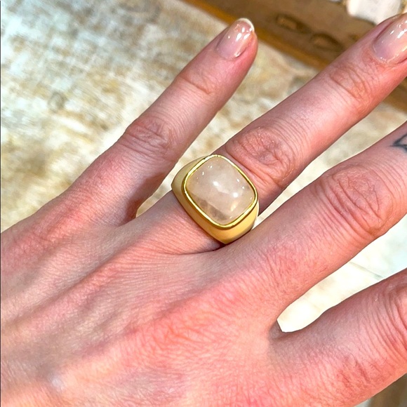 Rose Quartz and Enamel Ring size 7.5 - Picture 1 of 4